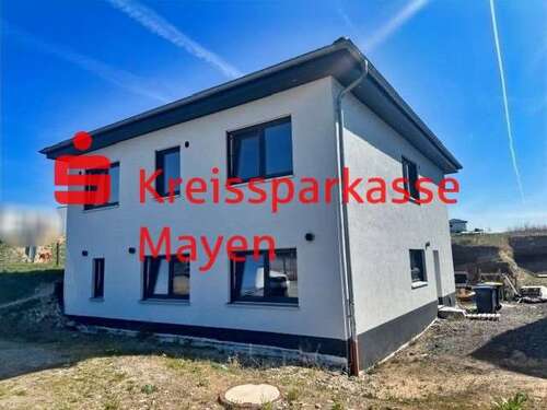 Foto - Haus zum Kaufen in Kruft 599.000,00 € 177 m²