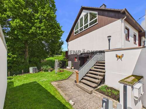 Foto - Haus zum Kaufen in Hilgert 249.000,00 € 166 m²