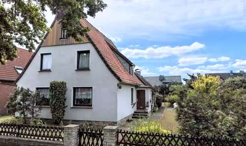 Foto - Haus zum Kaufen in Wolfsburg Fallersleben 252.800,00 € 118 m²