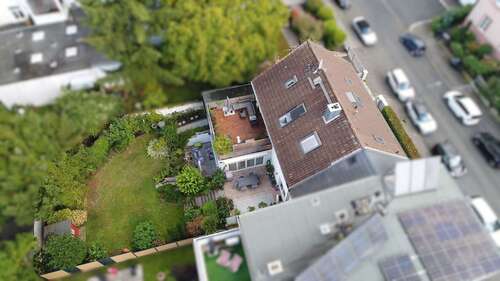 Foto - Haus zum Kaufen in Frankfurt am Main 749.000,00 € 350 m²