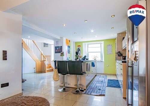 Foto - Haus zum Kaufen in Waldshut-Tiengen 319.000,00 € 248 m²