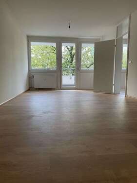 Foto - Wohnung zum Kaufen in Weingarten, Freiburg im Breisgau 259.000,00 € 76 m²