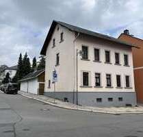 Haus zum Kaufen in Sachsen - Stollberg 249.000,00 € 182 m²