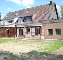 Haus zum Kaufen in Düsseldorf 790.000,00 € 201 m²