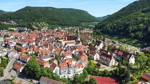Foto - Wohnung zum Kaufen in Bad Urach 249.000,00 € 85 m²