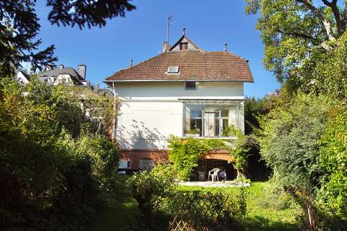 Foto - Haus zum Kaufen in Wiesbaden 985.000,00 € 184 m²