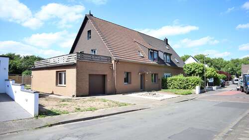 Foto - Haus zum Kaufen in Düsseldorf 790.000,00 € 201 m²