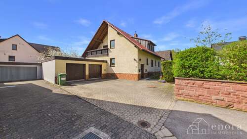 Foto - Haus zum Kaufen in Schwabach 469.000,00 € 200 m²