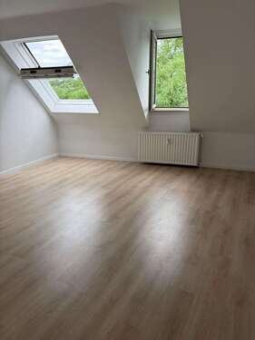 Foto - Wohnung zum Mieten in Wuppertal 264,06 € 52.44 m²