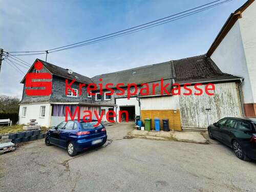 Foto - Haus zum Kaufen in Dierdorf 105.000,00 € 180 m²