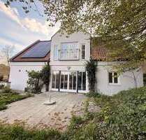 Haus zum Mieten in Grafrath 2.000,00 € 190 m²