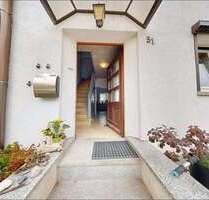 Haus zum Kaufen in Halle (Saale) 185.000,00 € 92.16 m²