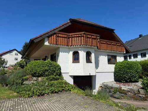 Foto - Haus zum Kaufen in Ofterdingen 759.000,00 € 210 m²