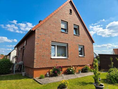 Foto - Haus zum Kaufen in Lahstedt Oberg 239.000,00 € 135 m²