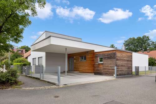 Foto - Haus zum Kaufen in Weiden in der Oberpfalz 919.000,00 € 202 m²