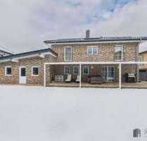 Haus zum Kaufen in Halsenbach 699.000,00 € 214.35 m²