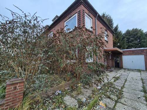 Foto - Haus zum Kaufen in Husum 159.000,00 € 150 m²