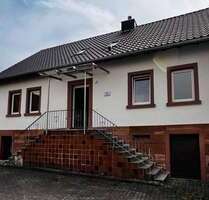 Haus zum Mieten in Kleinkahl 1.250,00 € 140 m²