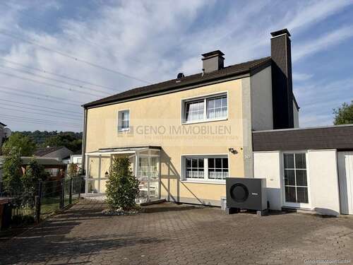 Foto - Haus zum Kaufen in Essen Burgaltendorf 748.000,00 € 171.7 m²