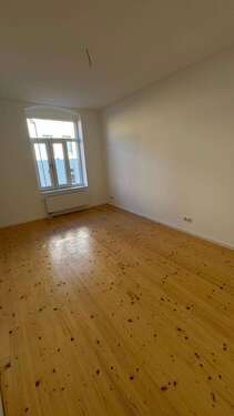 Foto - Wohnung zum Mieten in Halle 595,00 € 55 m²