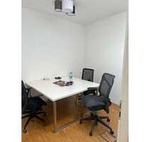 Büro in Köln 190,00 € 4 m² - 190,00&nbsp;EUR Kaltmiete, ca.&nbsp; 4,00&nbsp;m&sup2; in Köln (PLZ: 50931)