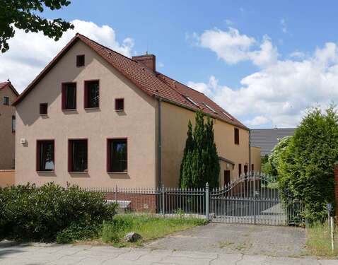 Foto - Haus zum Kaufen in Dahlewitz 399.500,00 € 164 m²