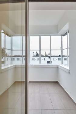 Foto - Wohnung zum Mieten in Berlin 868,86 € 51.99 m²