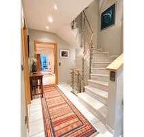 Haus zum Mieten in Bornheim 2.830,00 € 220 m²