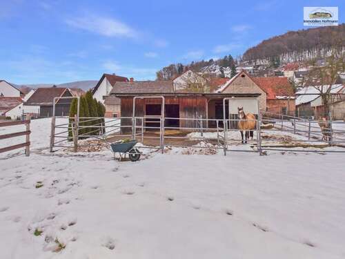 Foto - Haus zum Kaufen in Kleinkahl 962.000,00 € 423 m²