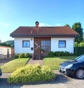 Foto - Haus zum Kaufen in Schneckenhausen 249.000,00 € 98.97 m²