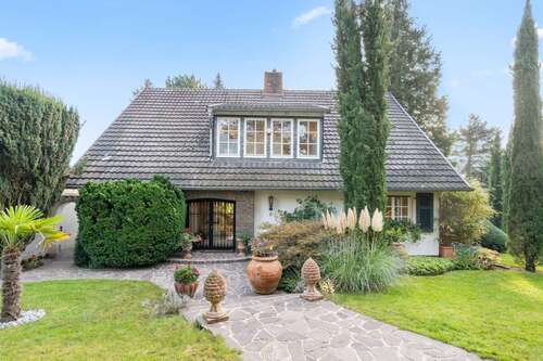 Foto - Haus zum Kaufen in Wachtberg Pech 1.045.000,00 € 226 m²