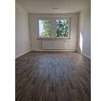 Wohnung zum Mieten in Glauchau 296,00 € 42.23 m²