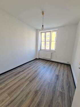 Foto - Wohnung zum Mieten in Kassel 350,00 € 49.99 m²