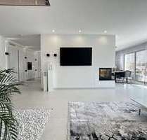 Haus zum Kaufen in Neutraubling 990.000,00 € 180 m²