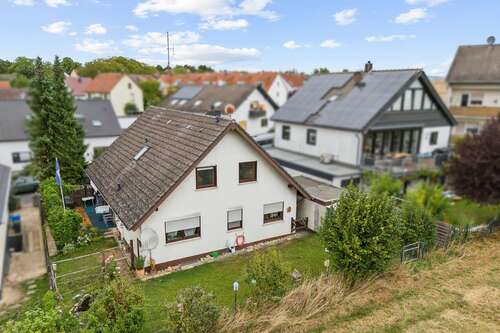 Foto - Haus zum Kaufen in Bad Homburg vor der Höhe 695.000,00 € 183 m²