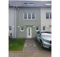 Haus zum Mieten in Zossen 1.750,00 € 110 m²