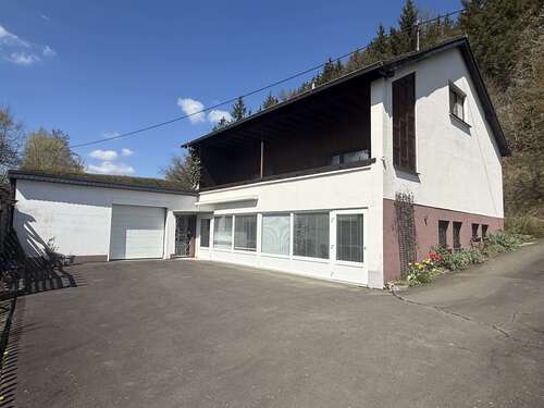 Foto - Haus zum Kaufen in Niederstadtfeld 179.000,00 € 135.24 m²