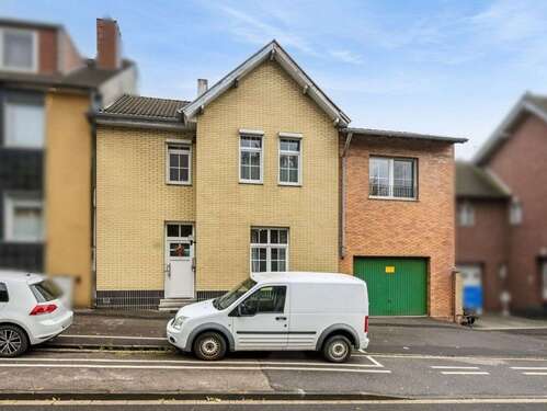 Foto - Haus zum Kaufen in Würselen 349.000,00 € 160.98 m²