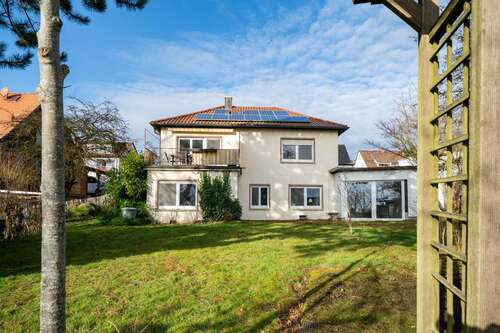 Foto - Haus zum Kaufen in Erbach 499.000,00 € 191.12 m²