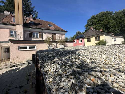 Foto - Haus zum Kaufen in München 2.490.000,00 € 230 m²