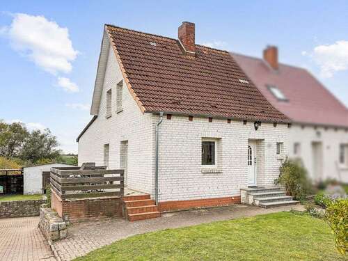 Foto - Haus zum Kaufen in Elmenhorst 199.000,00 € 110 m²