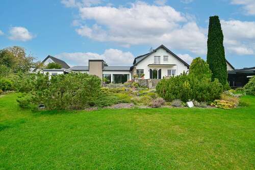 Foto - Haus zum Kaufen in Iserlohn 1.290.000,00 € 307 m²