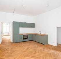 Büro in Berlin Tempelhof 4.618,32 € 235.91 m²