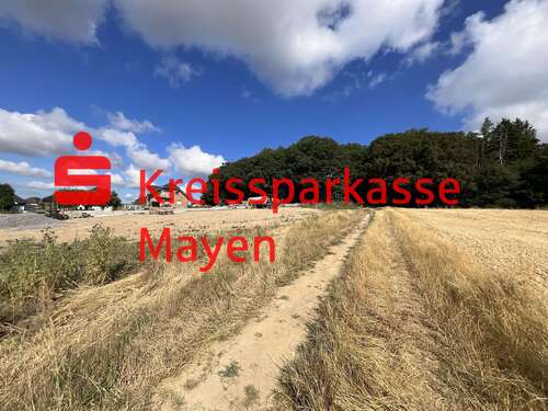 Foto - Grundstück zu verkaufen in Mayen 90.250,00 € 361 m²