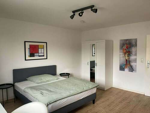 Foto - WG-Zimmer in Frankfurt am Main 899,00 € 25 m²