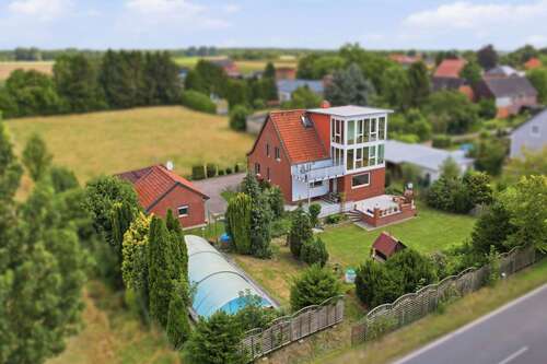Foto - Haus zum Kaufen in Wendeburg 350.000,00 € 194.56 m²