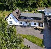 Haus zum Kaufen in Solingen 679.000,00 € 277 m²