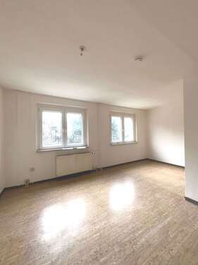 Foto - Wohnung zum Mieten in Bad Lausick 181,50 € 33 m²
