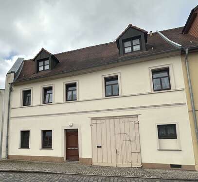 Foto - Haus zum Kaufen in Bernburg 220.000,00 € 340 m²