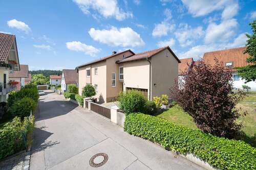Foto - Haus zum Kaufen in Taufkirchen (Vils) 549.000,00 € 208 m²